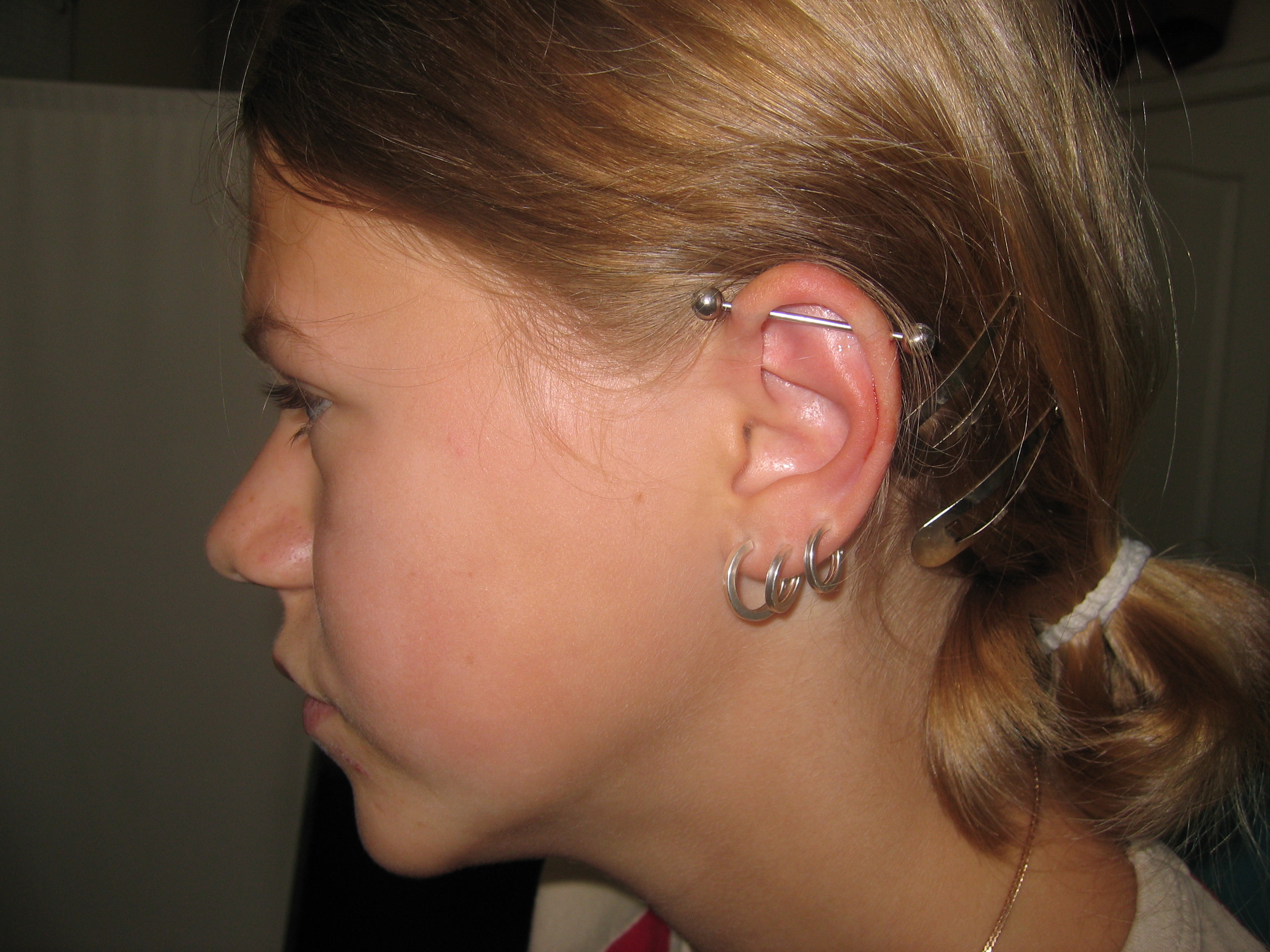 Главное, чтобы пирсинг был сделан безопасно для здоровья